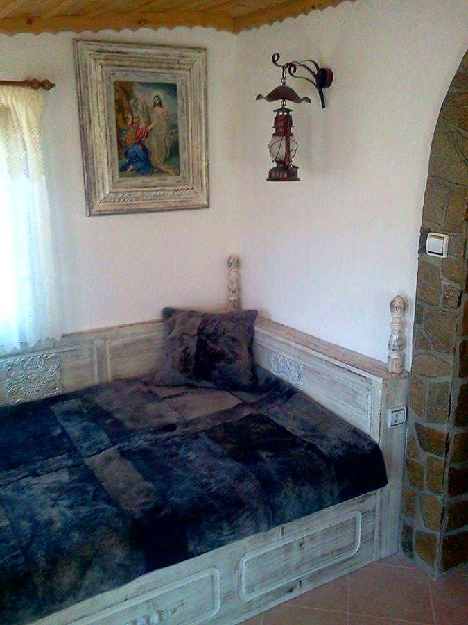 Kashtata S Paraklisa Borovo  Kültér fotó